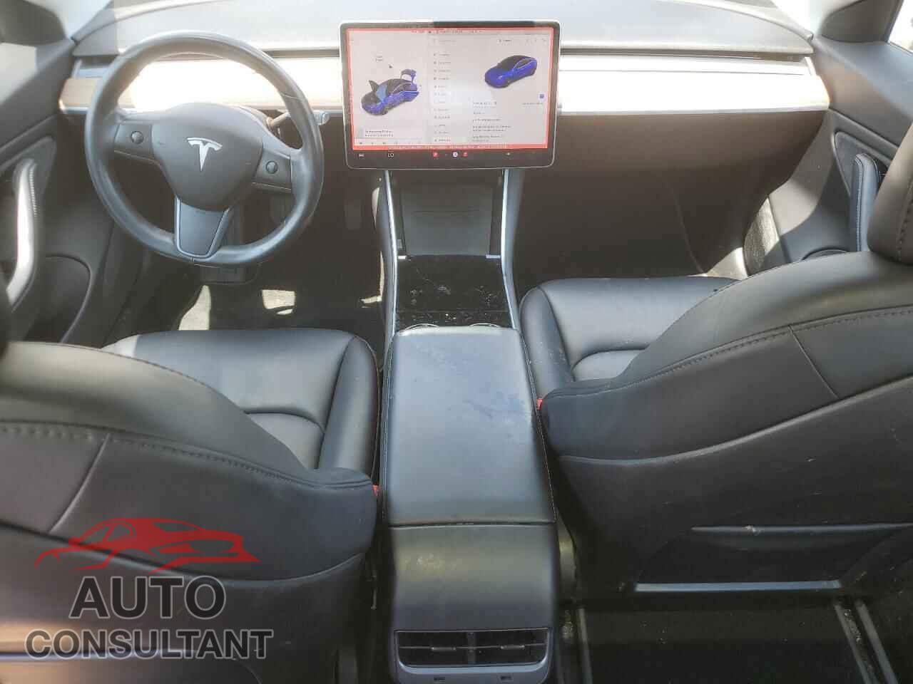 TESLA MODEL 3 2018 - 5YJ3E1EA9JF040781