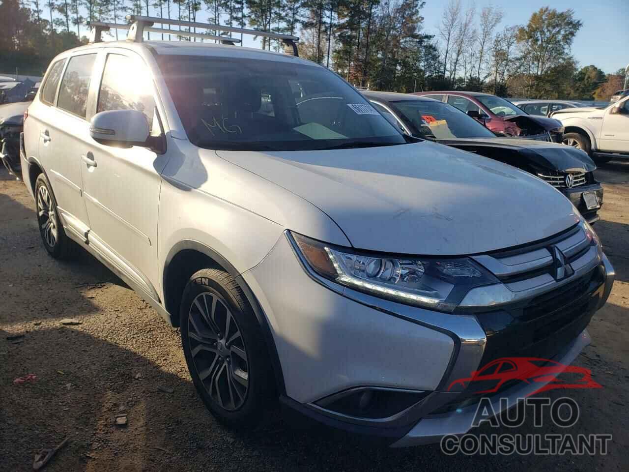 MITSUBISHI OUTLANDER 2017 - JA4AD3A35HZ057895