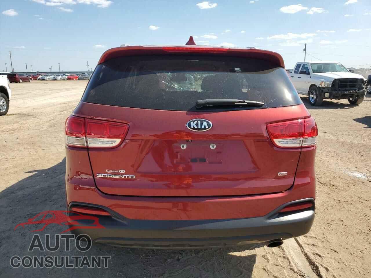 KIA SORENTO 2018 - 5XYPG4A36JG417077