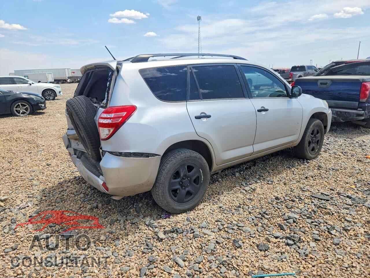 TOYOTA RAV4 2012 - 2T3BF4DV5CW210856