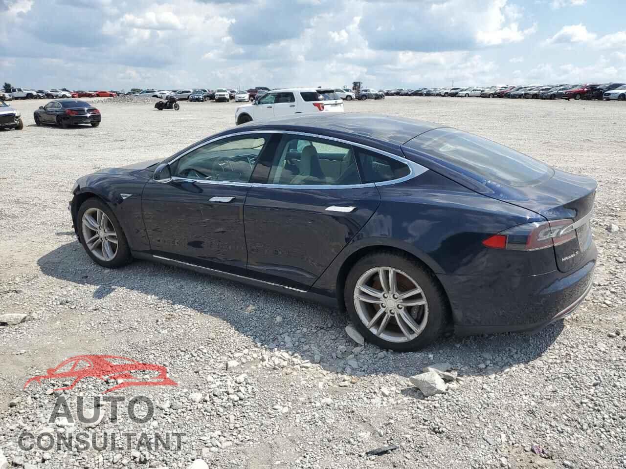 TESLA MODEL S 2014 - 5YJSA1H1XEFP52838