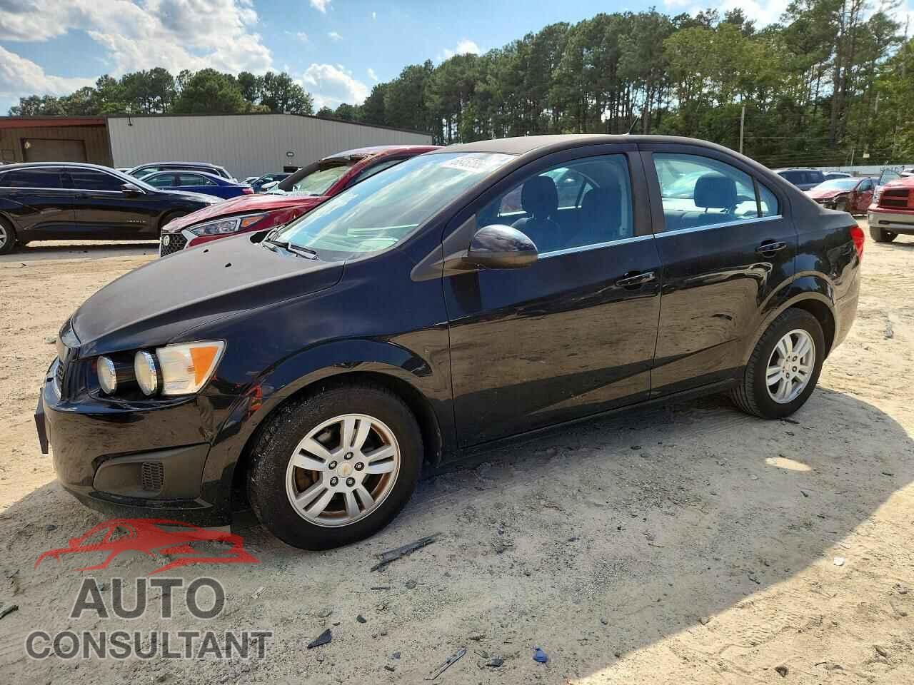 CHEVROLET SONIC 2012 - 1G1JC5SH3C4179734