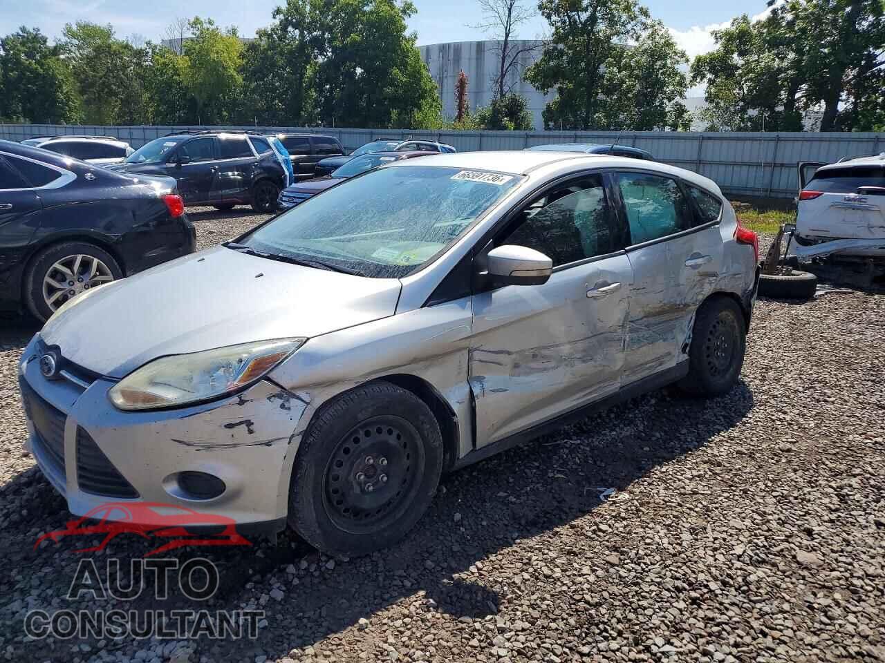 FORD FOCUS 2013 - 1FADP3K2XDL111212