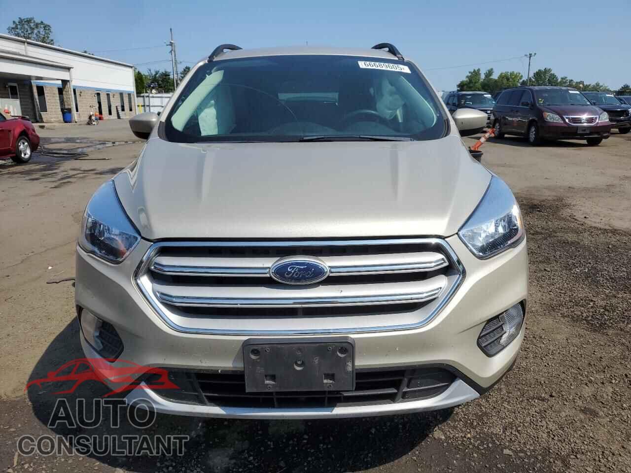 FORD ESCAPE 2018 - 1FMCU9GD7JUB92425
