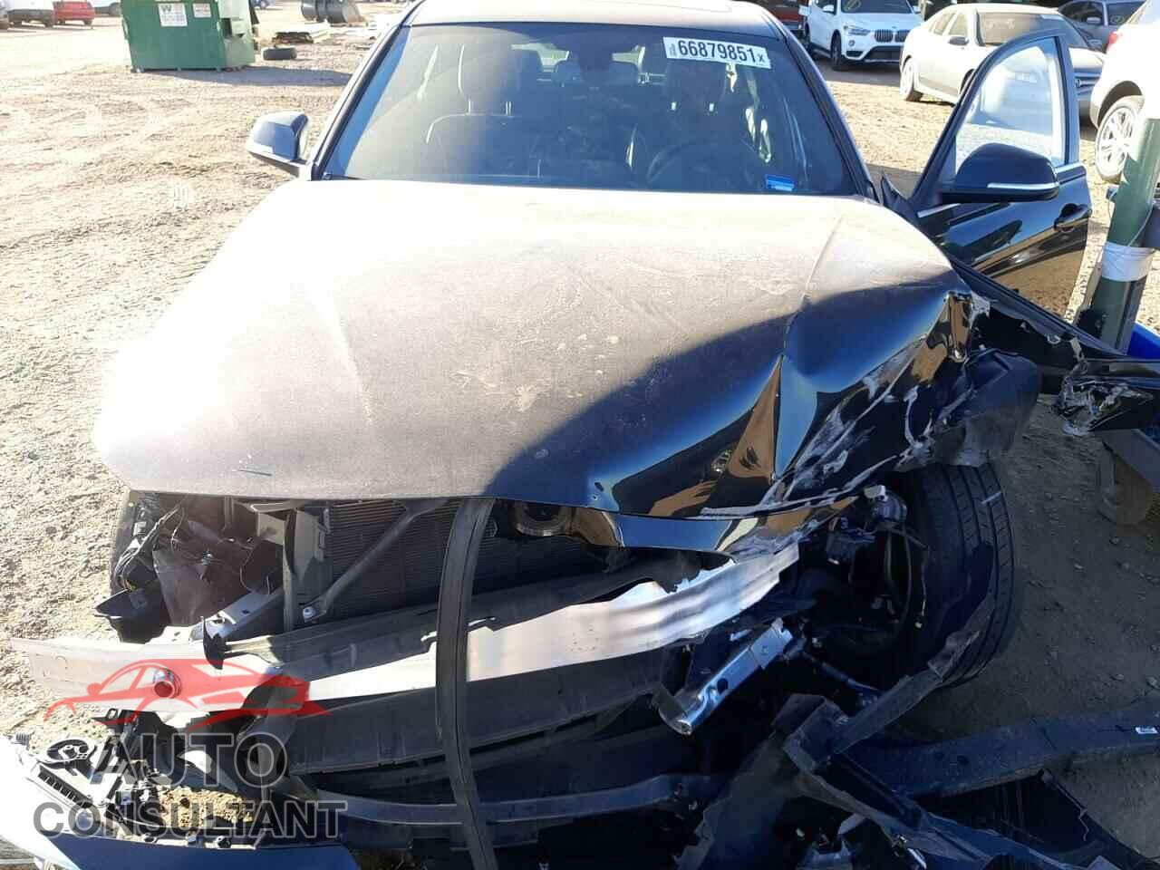 BMW 3 SERIES 2018 - WBA8D9C53JEM33476