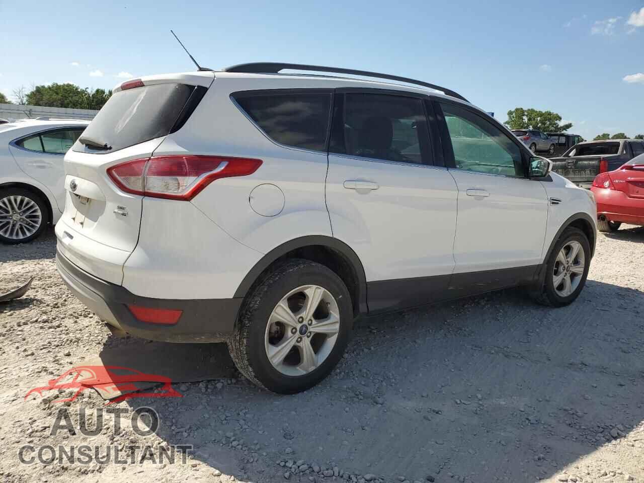 FORD ESCAPE 2016 - 1FMCU9GX2GUB40378