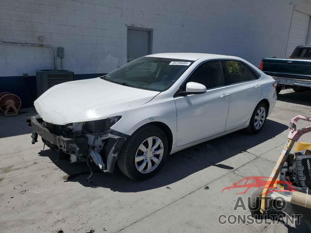 TOYOTA CAMRY 2017 - 4T1BF1FK4HU398240