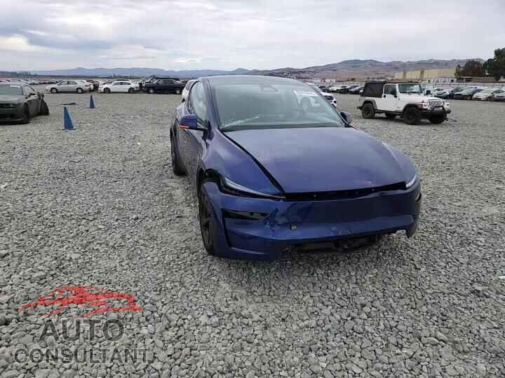 TESLA MODEL Y 2026 - 7SAYGDED1TF542640