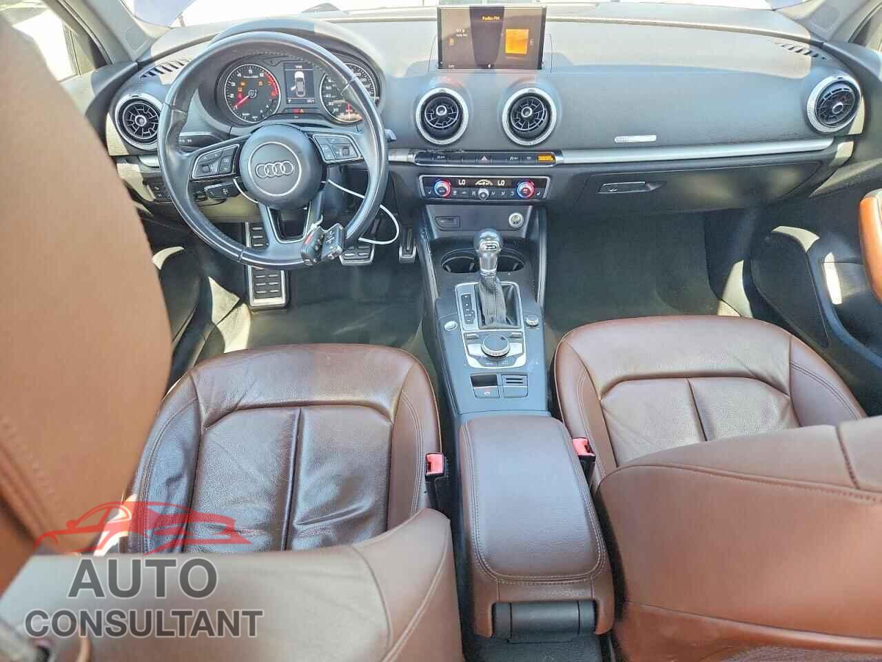 AUDI A3 2018 - WAUAUGFF6J1010263