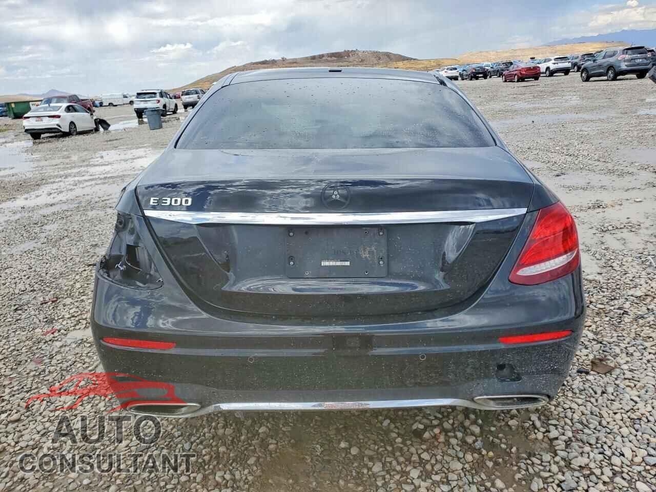 MERCEDES-BENZ E-CLASS 2017 - WDDZF4JB3HA009459
