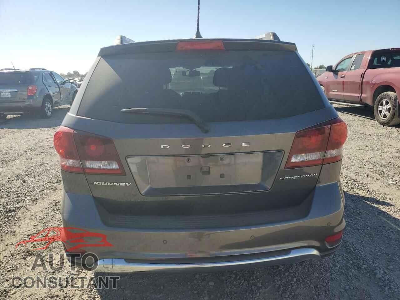 DODGE JOURNEY 2017 - 3C4PDCGB2HT702167