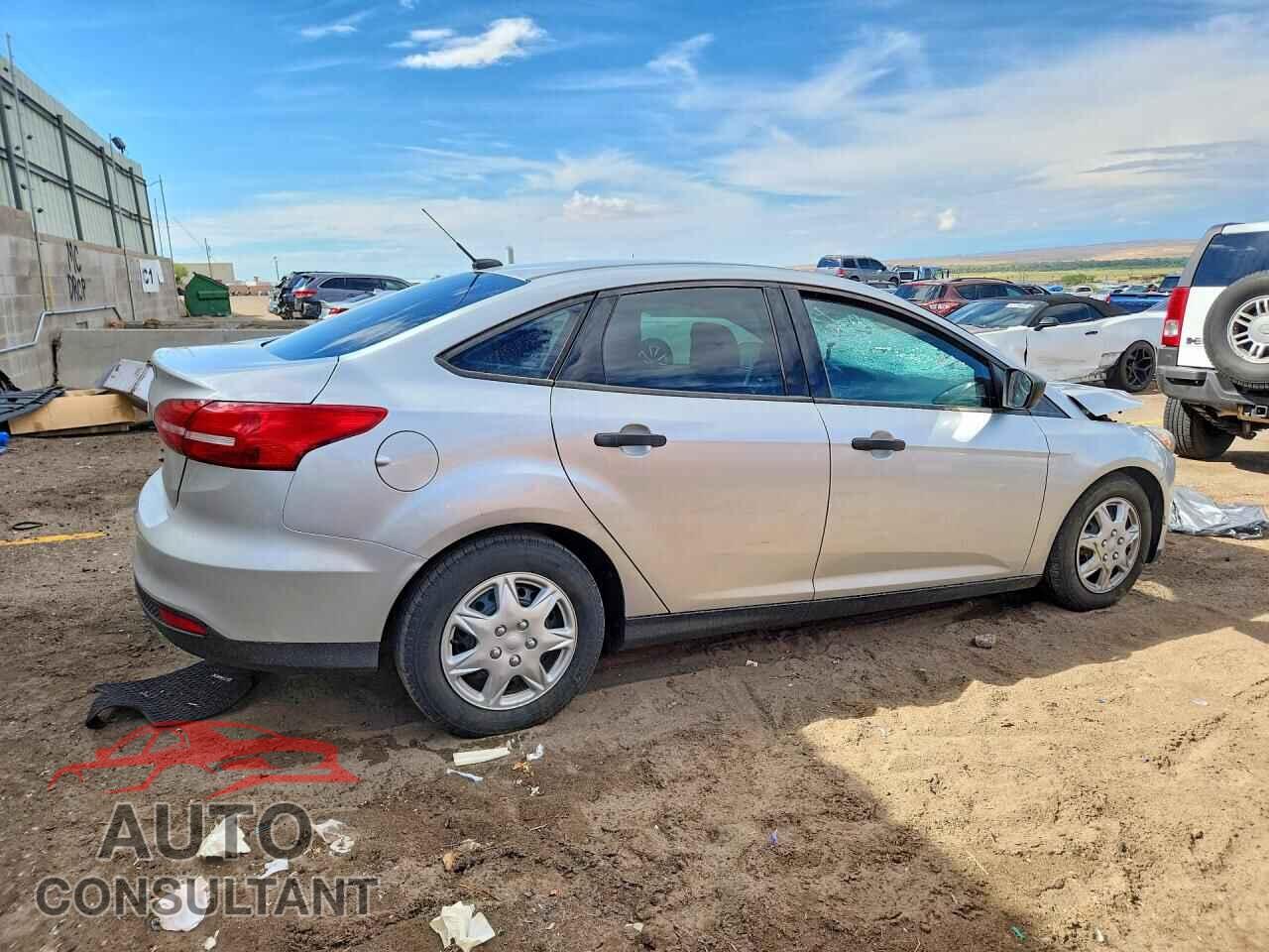 FORD FOCUS 2017 - 1FADP3E20HL258057