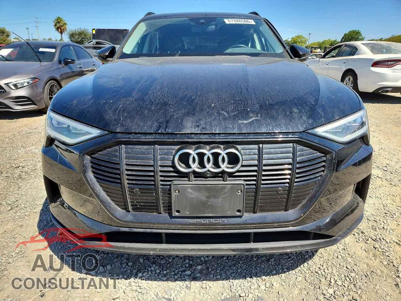 AUDI E-TRON 2021 - WA1AAAGE8MB022373