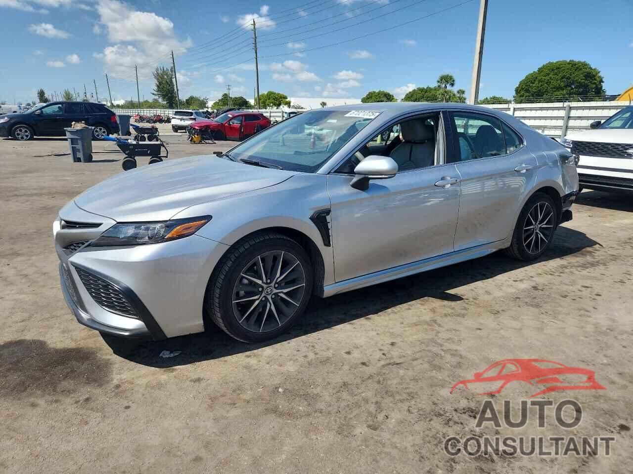 TOYOTA CAMRY 2023 - 4T1G11AK0PU835757
