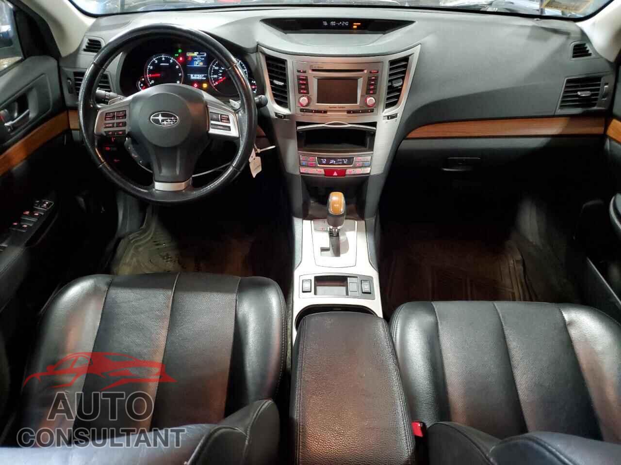 SUBARU OUTBACK 2014 - 4S4BRBLC7E3200486