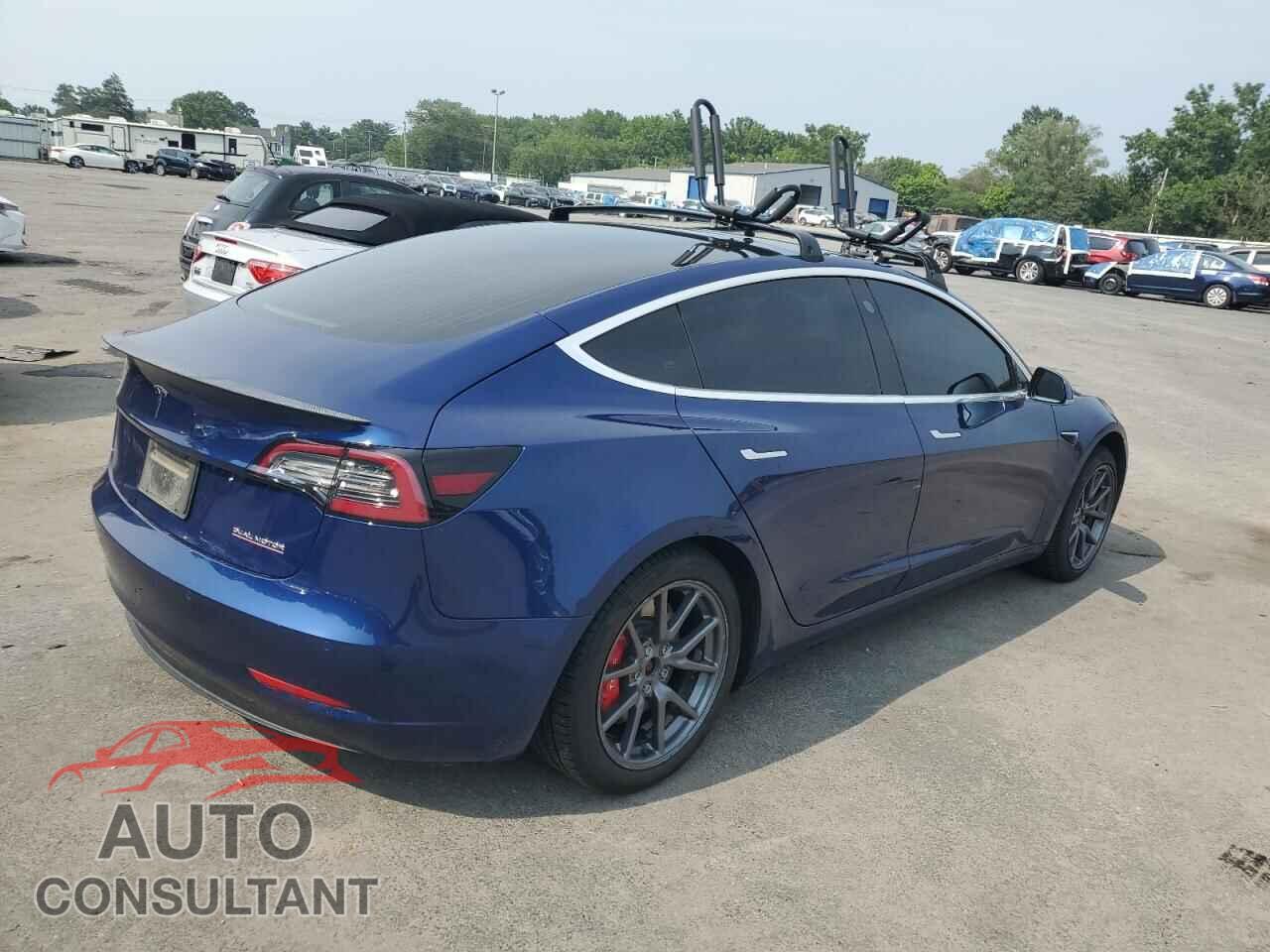 TESLA MODEL 3 2019 - 5YJ3E1EB9KF437353