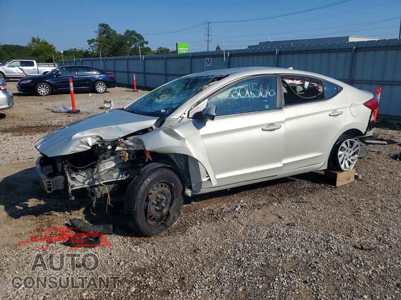 HYUNDAI ELANTRA 2017 - 5NPD74LF4HH083516