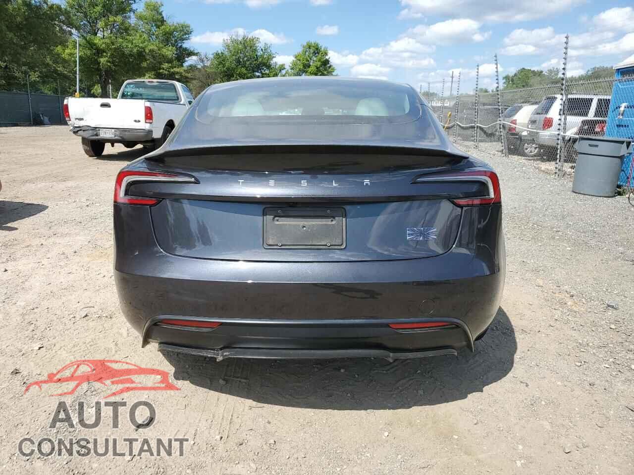TESLA MODEL 3 2024 - 5YJ3E1ET2RF842313