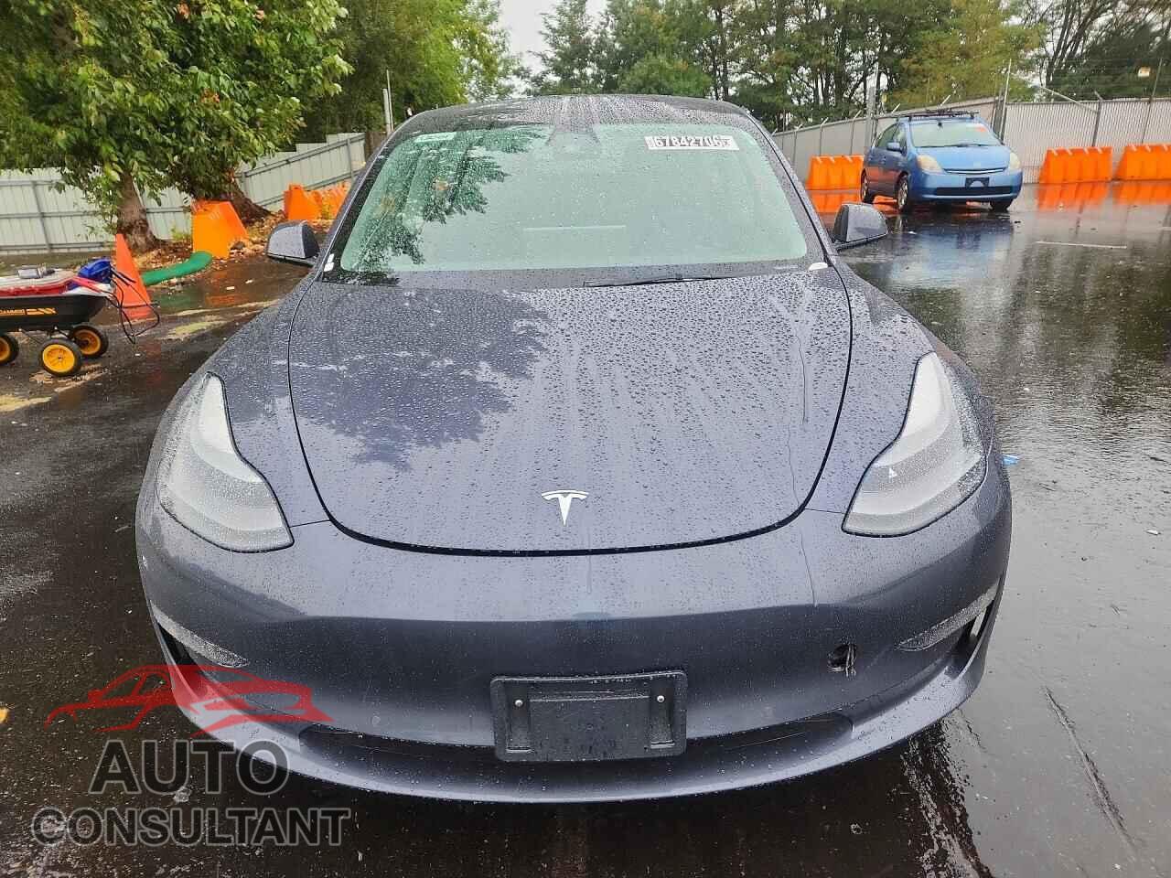 TESLA MODEL 3 2022 - 5YJ3E1EA2NF290434
