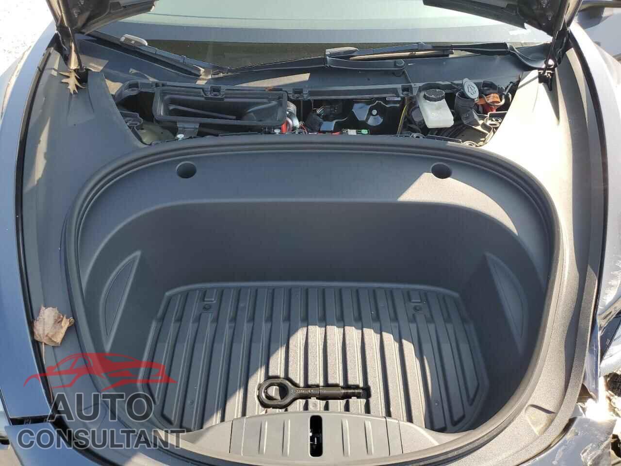 TESLA MODEL 3 2023 - 5YJ3E1EA5PF557004