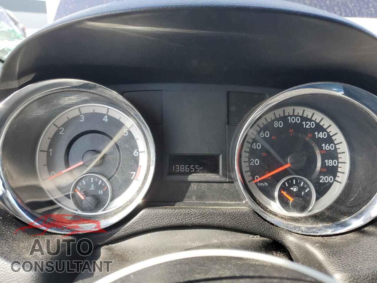 DODGE CARAVAN 2011 - 2D4RN4DG2BR721732