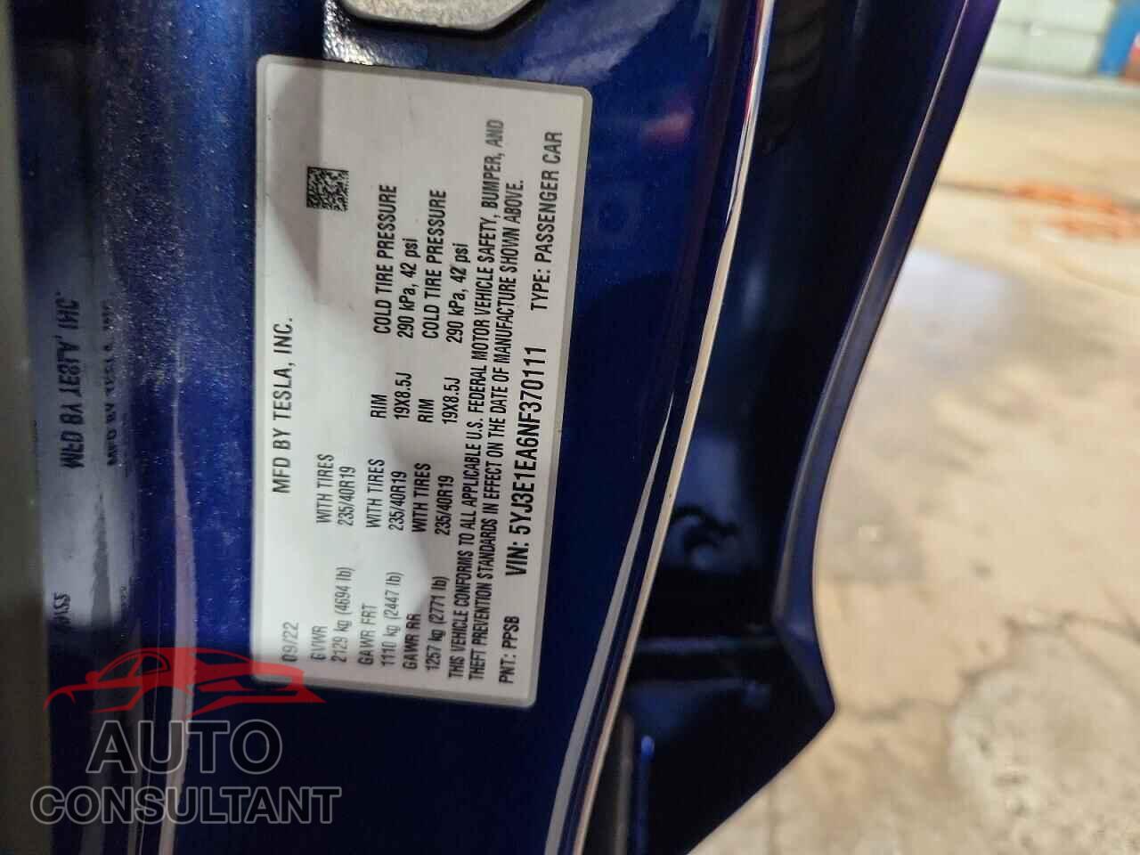 TESLA MODEL 3 2022 - 5YJ3E1EA6NF370111