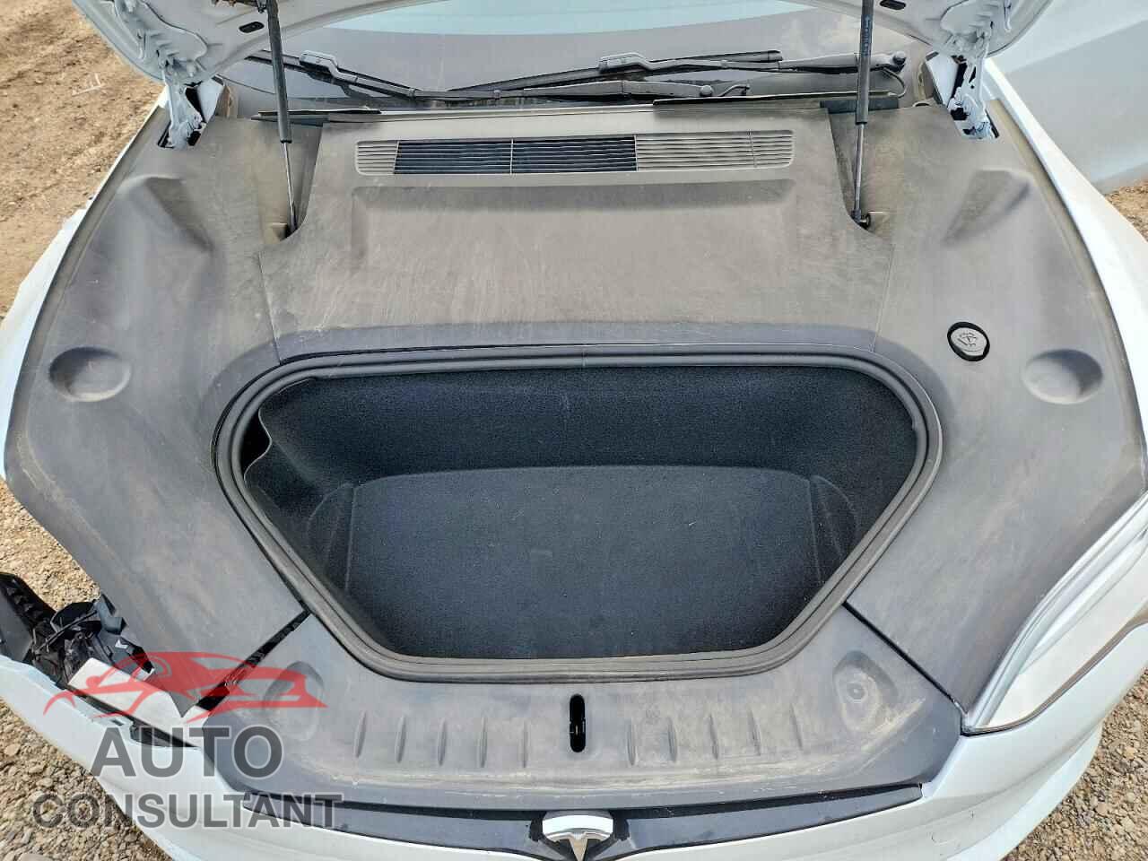 TESLA MODEL S 2022 - 5YJSA1E55NF468766