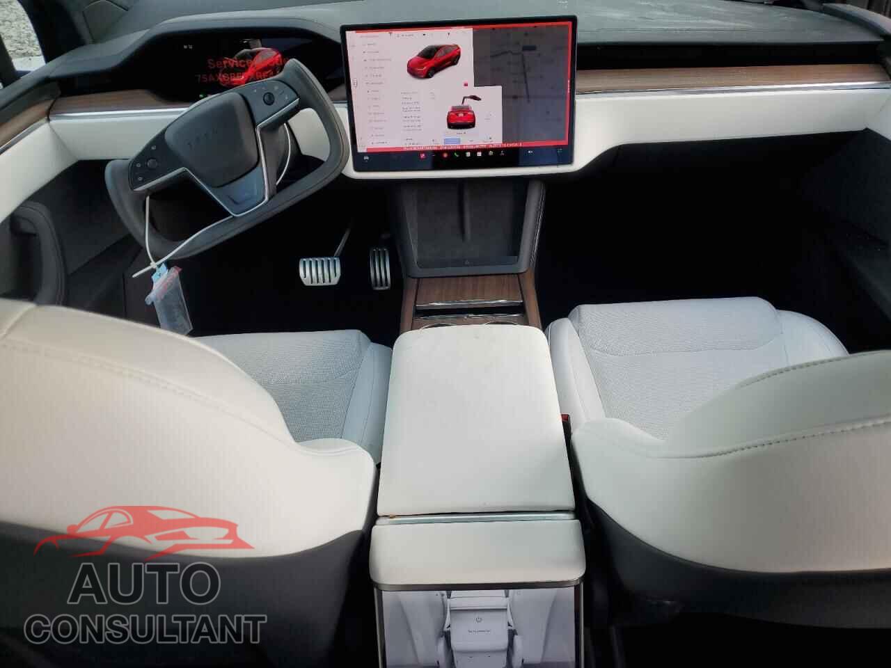 TESLA MODEL X 2024 - 7SAXCBE5XRF448088