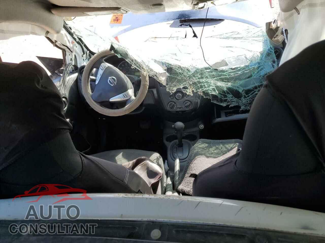 NISSAN VERSA 2017 - 3N1CN7AP1HL870103