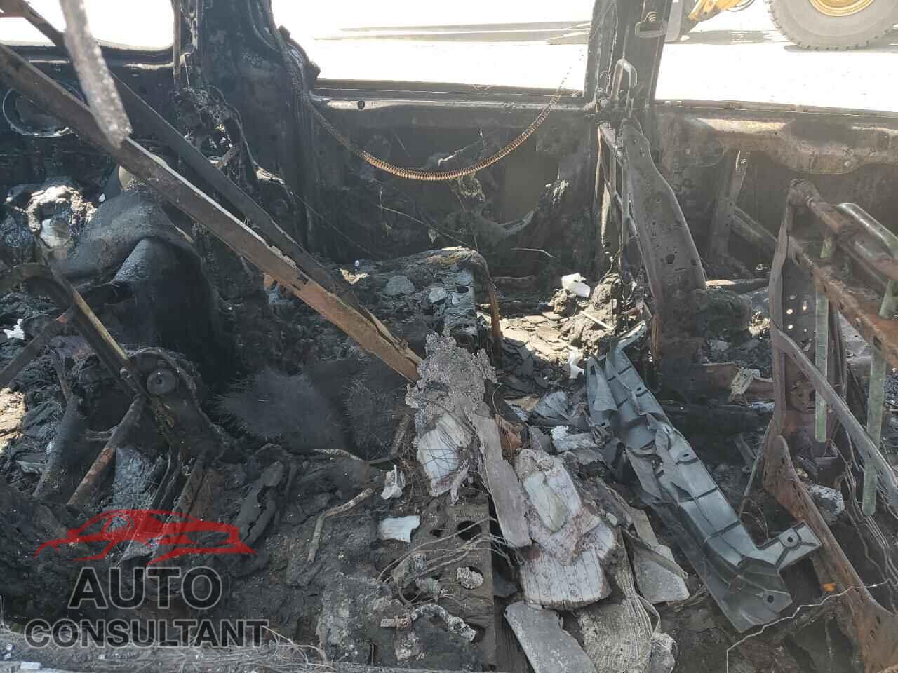 DODGE CARAVAN 2018 - 2C4RDGEG9JR213949
