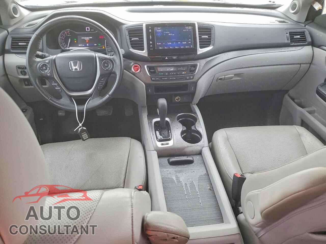 HONDA RIDGELINE 2017 - 5FPYK2F66HB010685