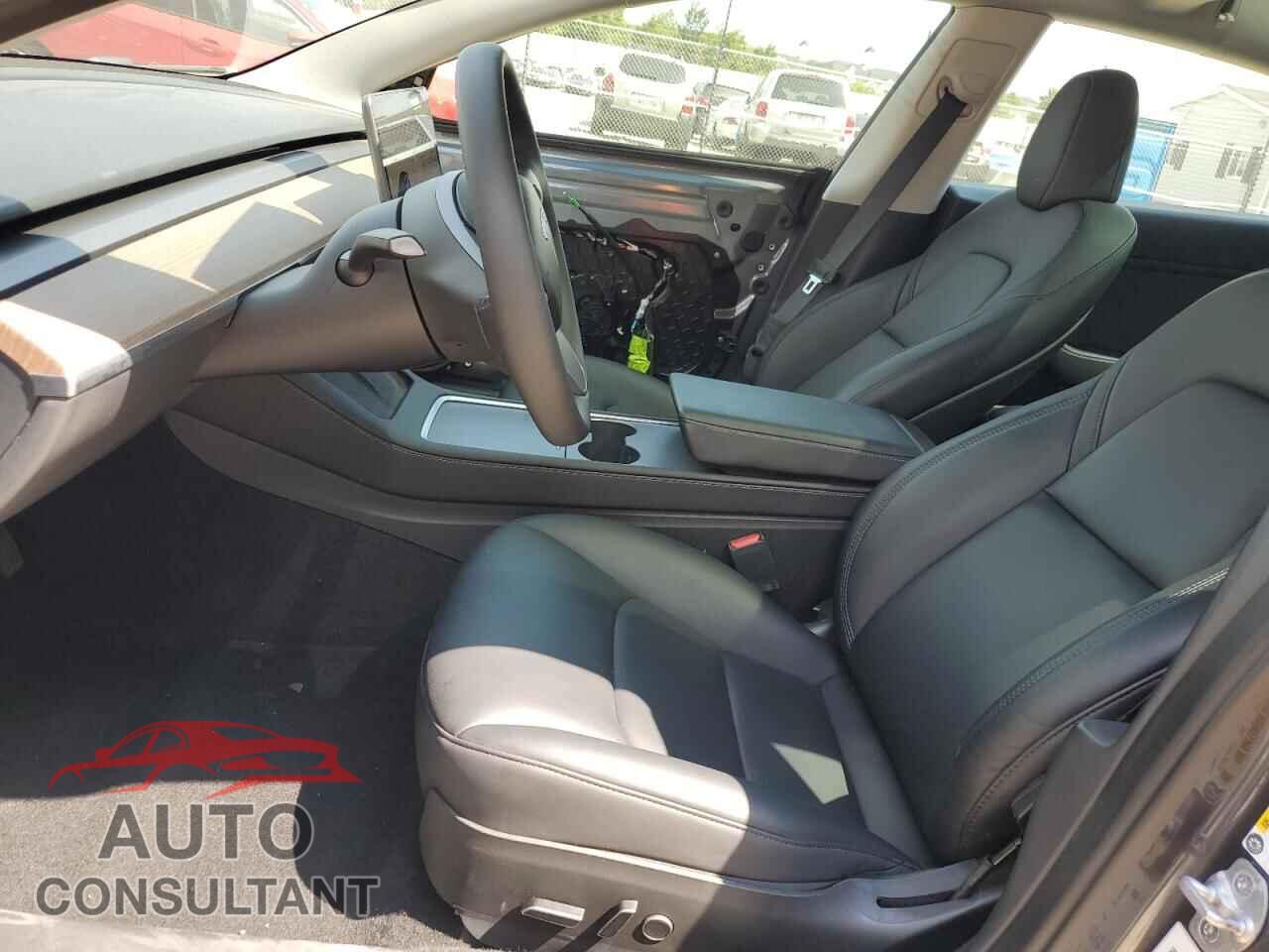 TESLA MODEL 3 2023 - 5YJ3E1EBXPF628657
