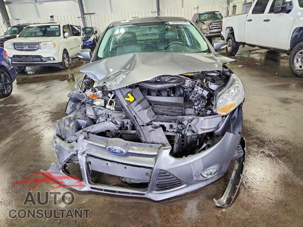 FORD FOCUS 2014 - 1FADP3F27EL209612