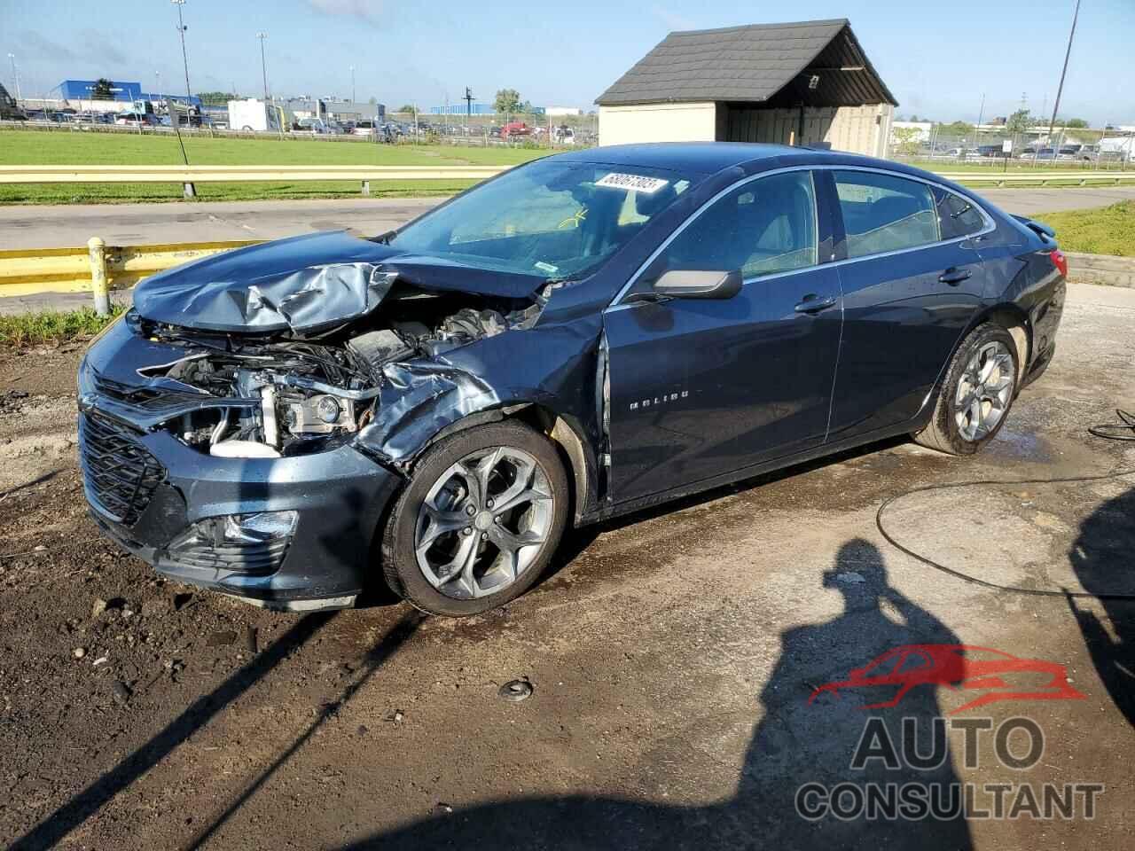 CHEVROLET MALIBU 2019 - 1G1ZG5ST4KF193186