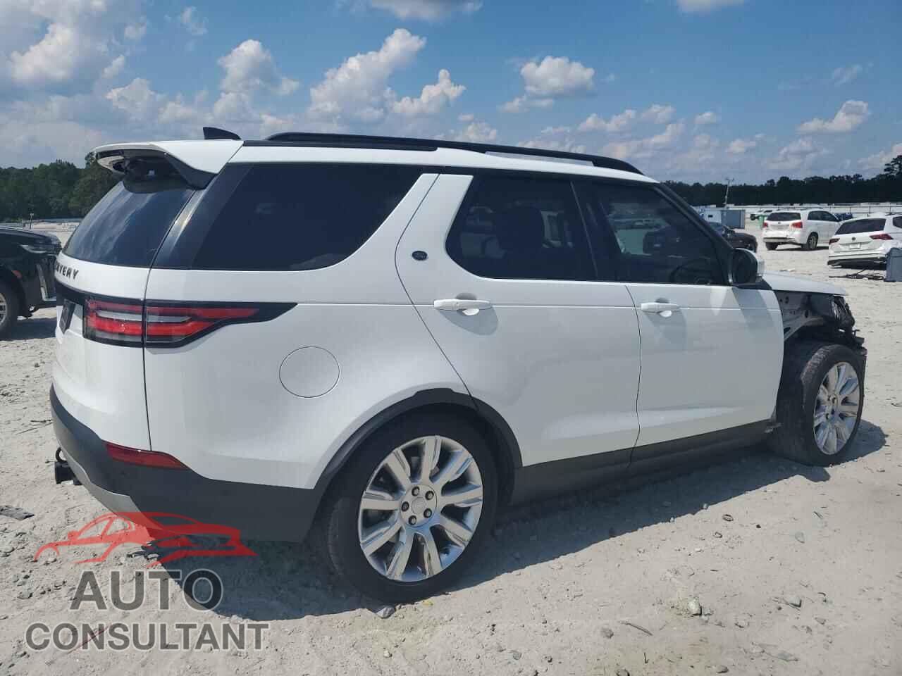 LAND ROVER DISCOVERY 2017 - SALRRBBV1HA046078