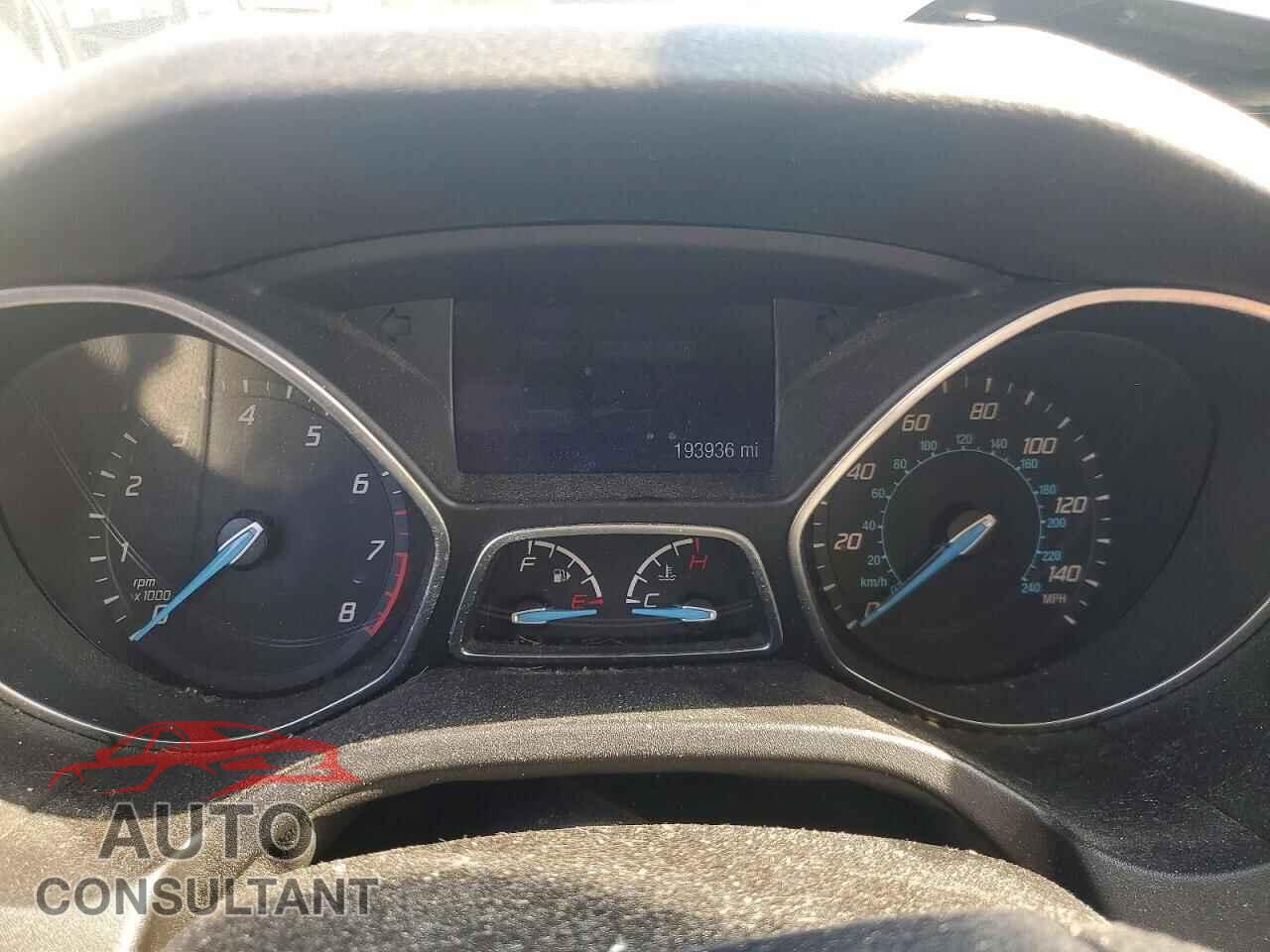 FORD FOCUS 2013 - 1FADP3F29DL372180
