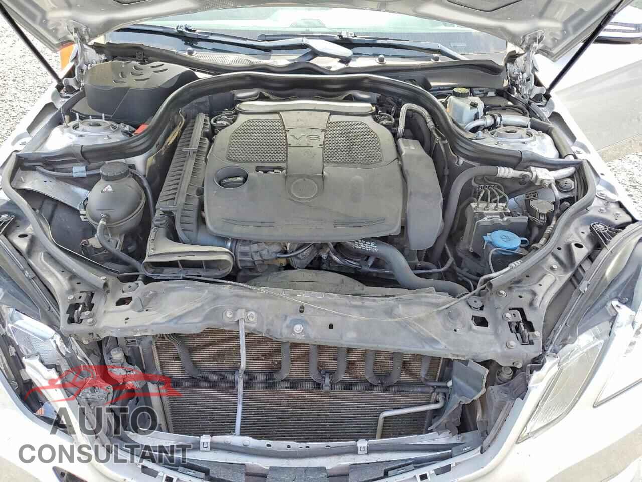 MERCEDES-BENZ E-CLASS 2012 - WDDHF5KB0CA605881