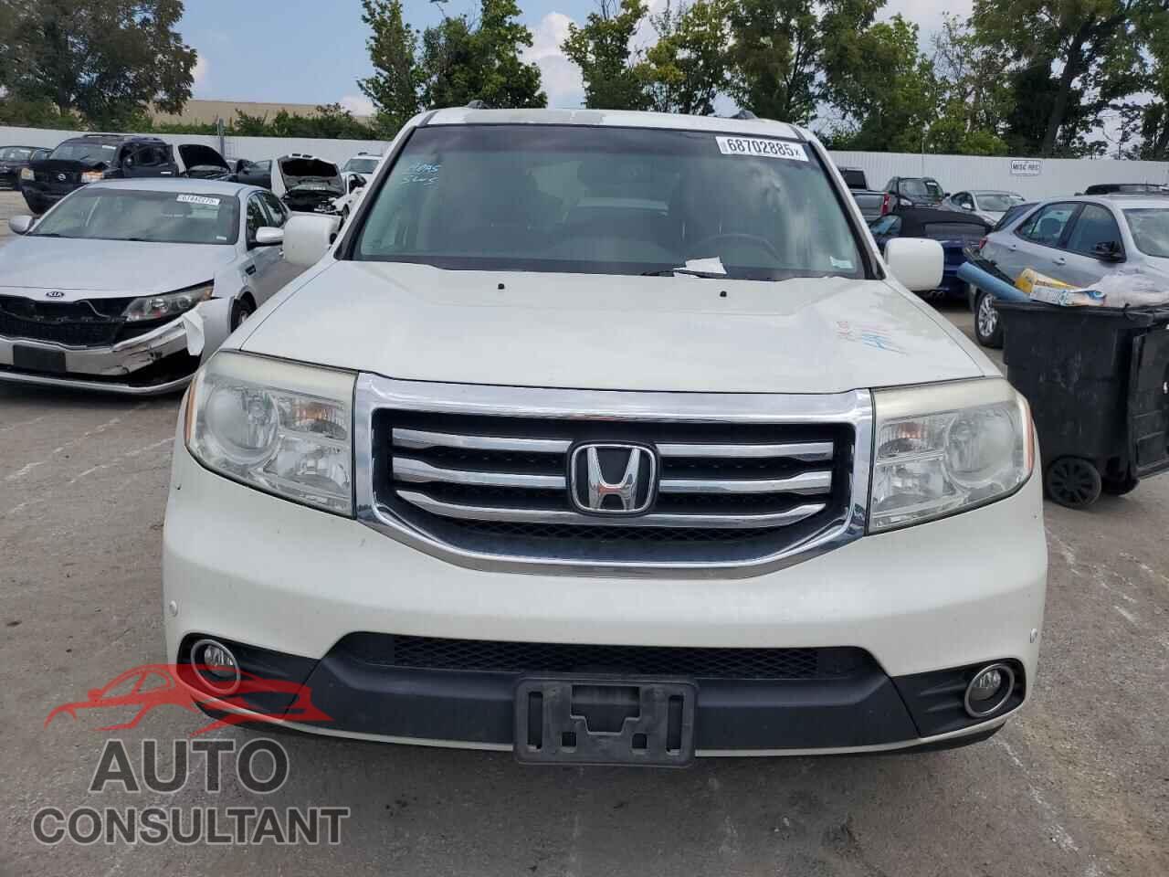 HONDA PILOT 2015 - 5FNYF4H95FB053508
