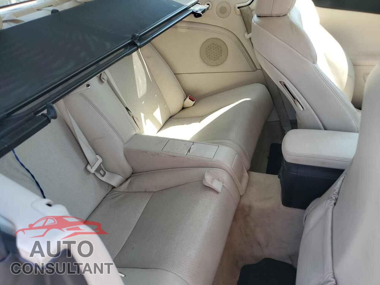 LEXUS IS 2012 - JTHFE2C23C2508393