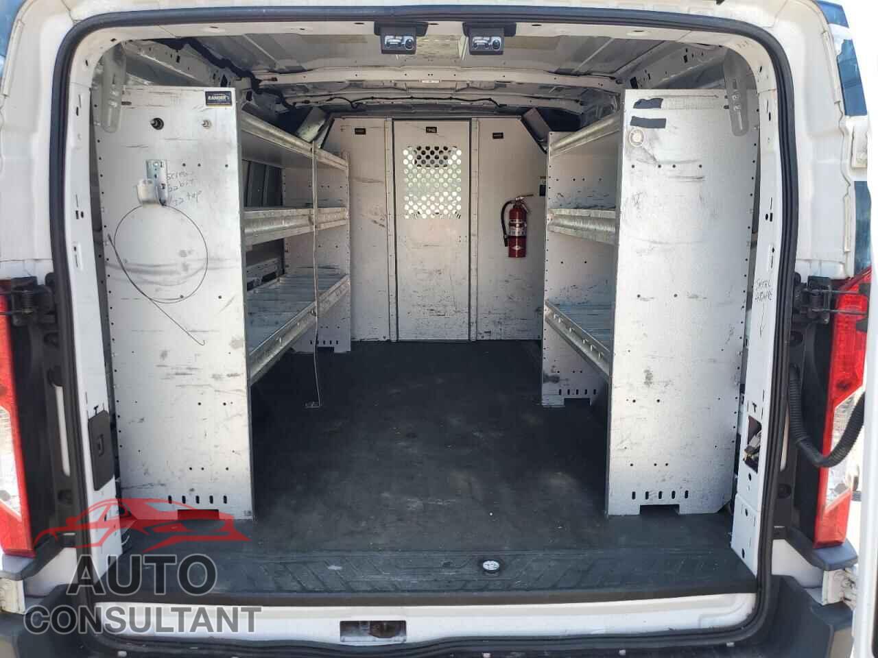 FORD TRANSIT 2018 - 1FTYE1YM3JKA73564
