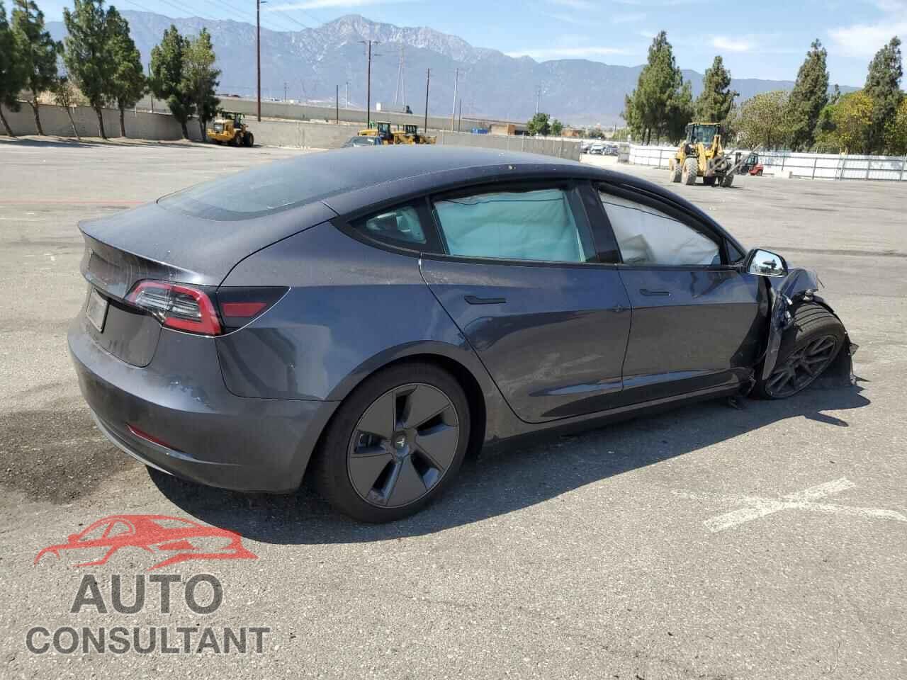 TESLA MODEL 3 2023 - 5YJ3E1EA7PF458569