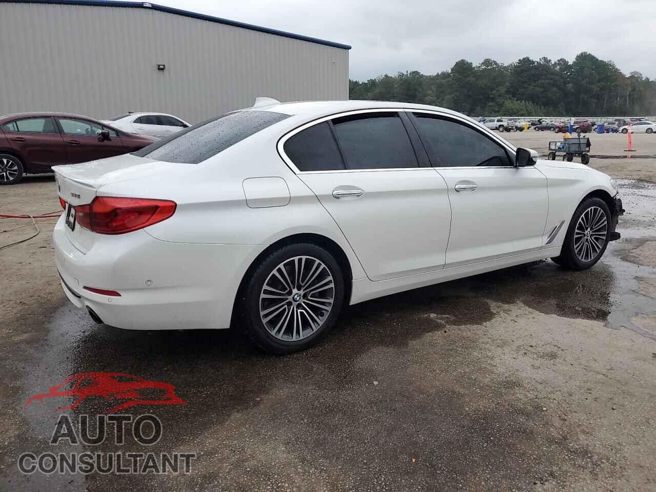 BMW 5 SERIES 2017 - WBAJA5C30HG897308