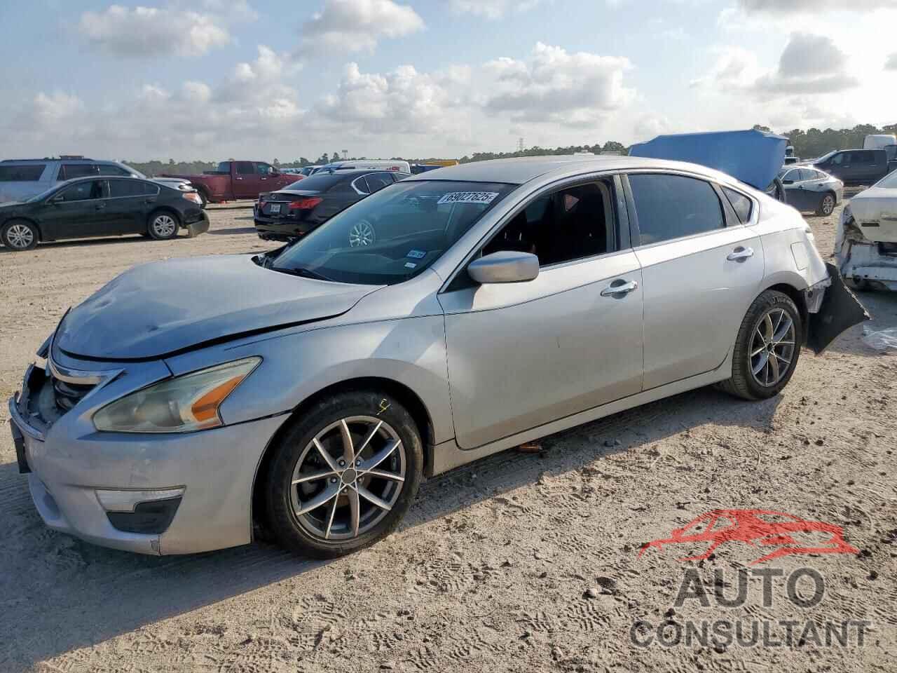 NISSAN ALTIMA 2013 - 1N4AL3AP5DN526874