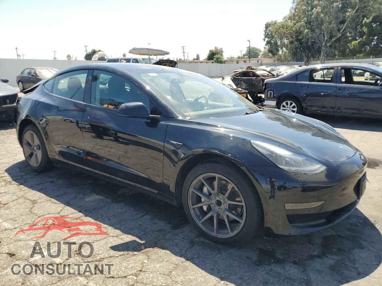 TESLA MODEL 3 2023 - 5YJ3E1EA5PF457405