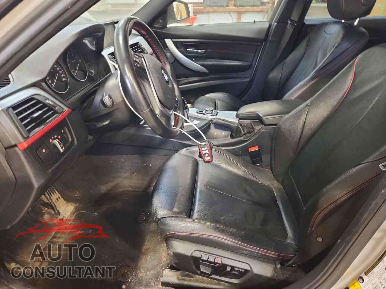 BMW 3 SERIES 2013 - WBA3B3C57DF532863