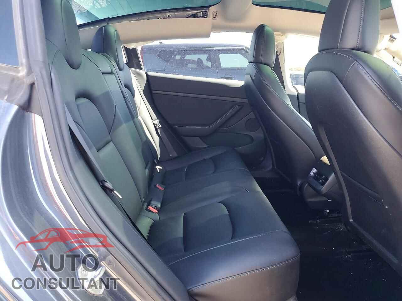 TESLA MODEL 3 2022 - 5YJ3E1EB0NF251530