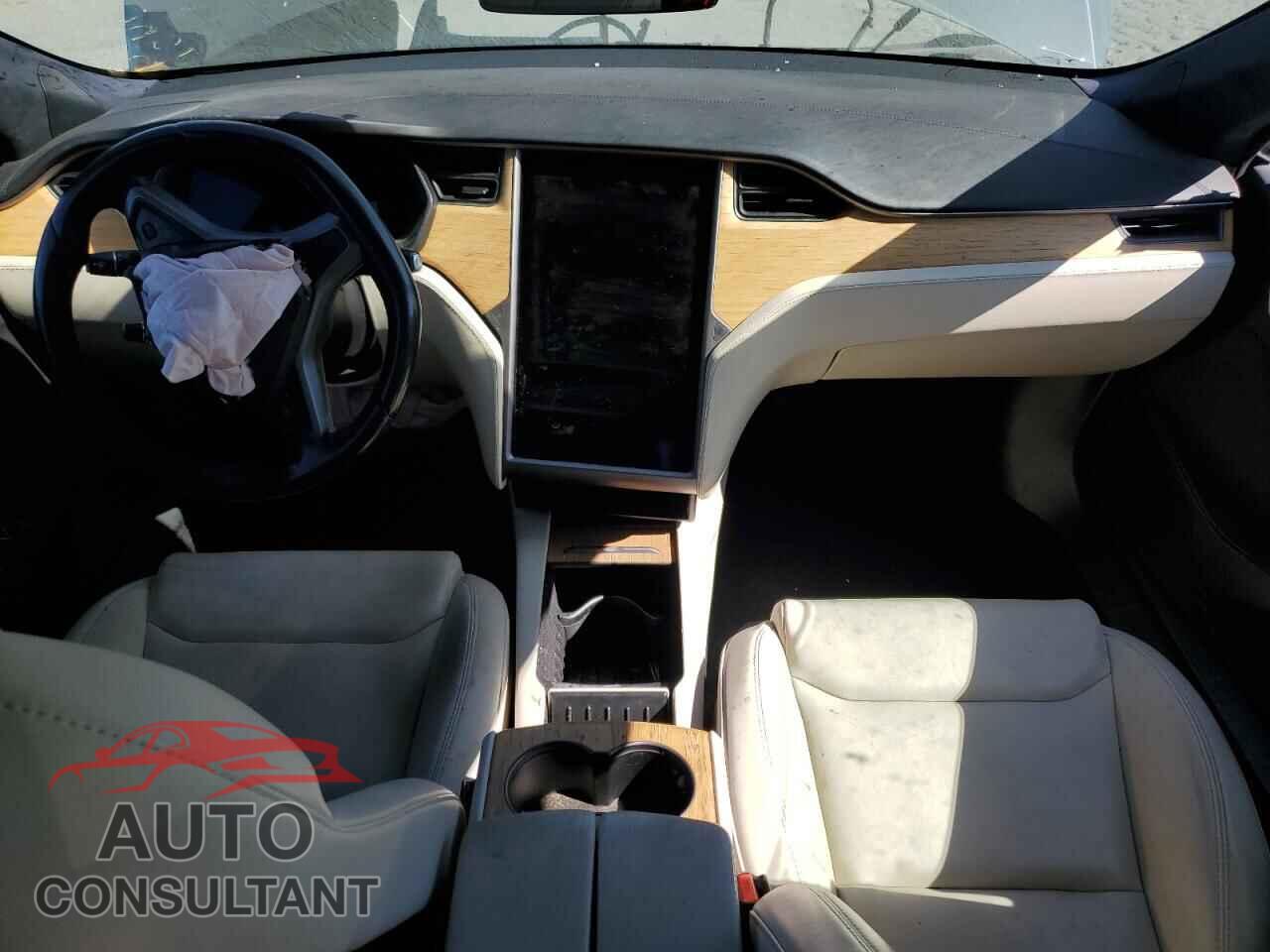 TESLA MODEL S 2021 - 5YJSA1E20MF424419