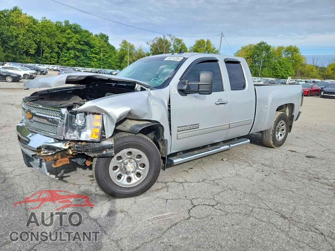 CHEVROLET SILVERADO 2013 - 1GCRCREA8DZ276478