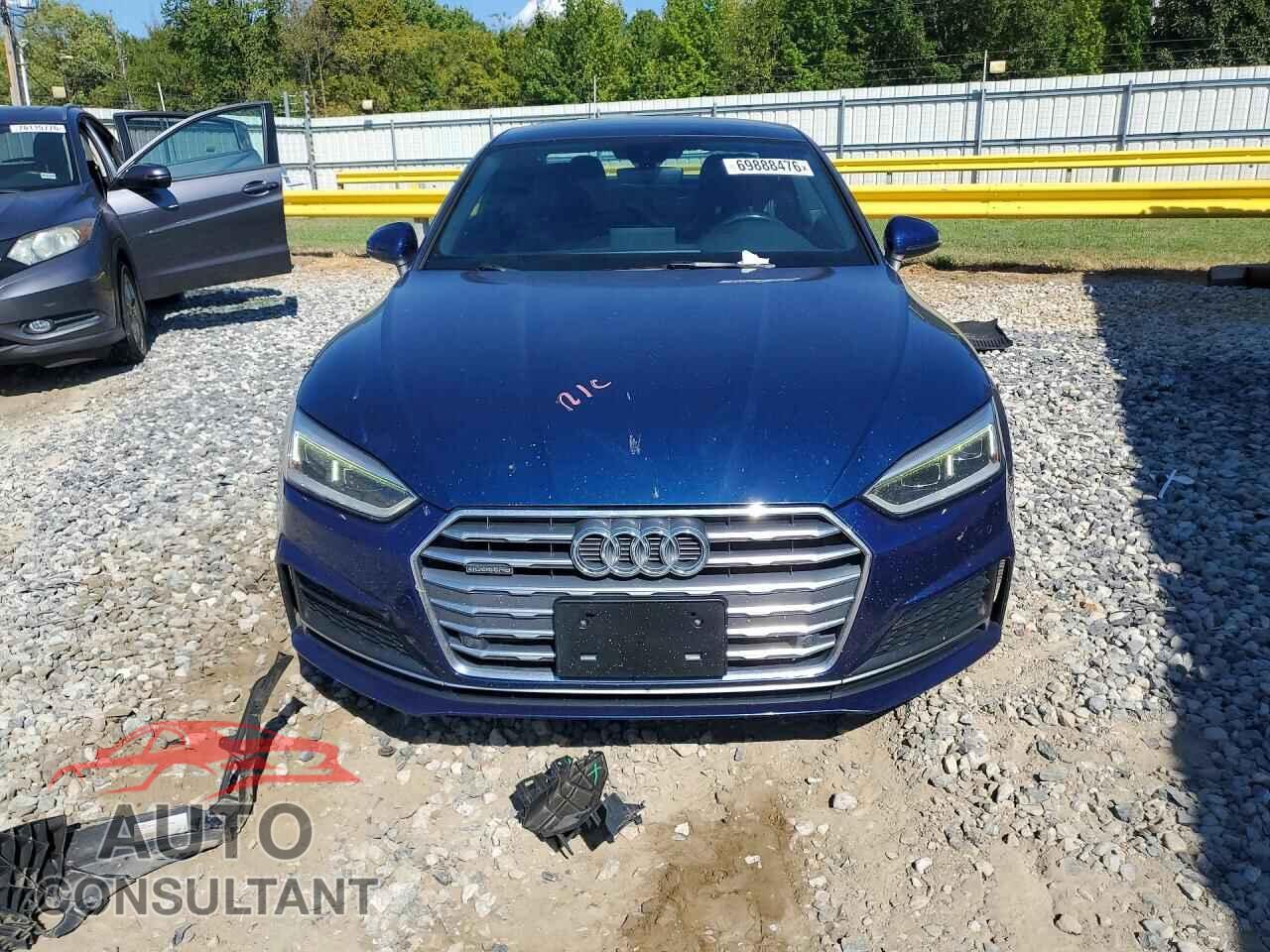 AUDI A5 2018 - WAUTNAF59JA099059