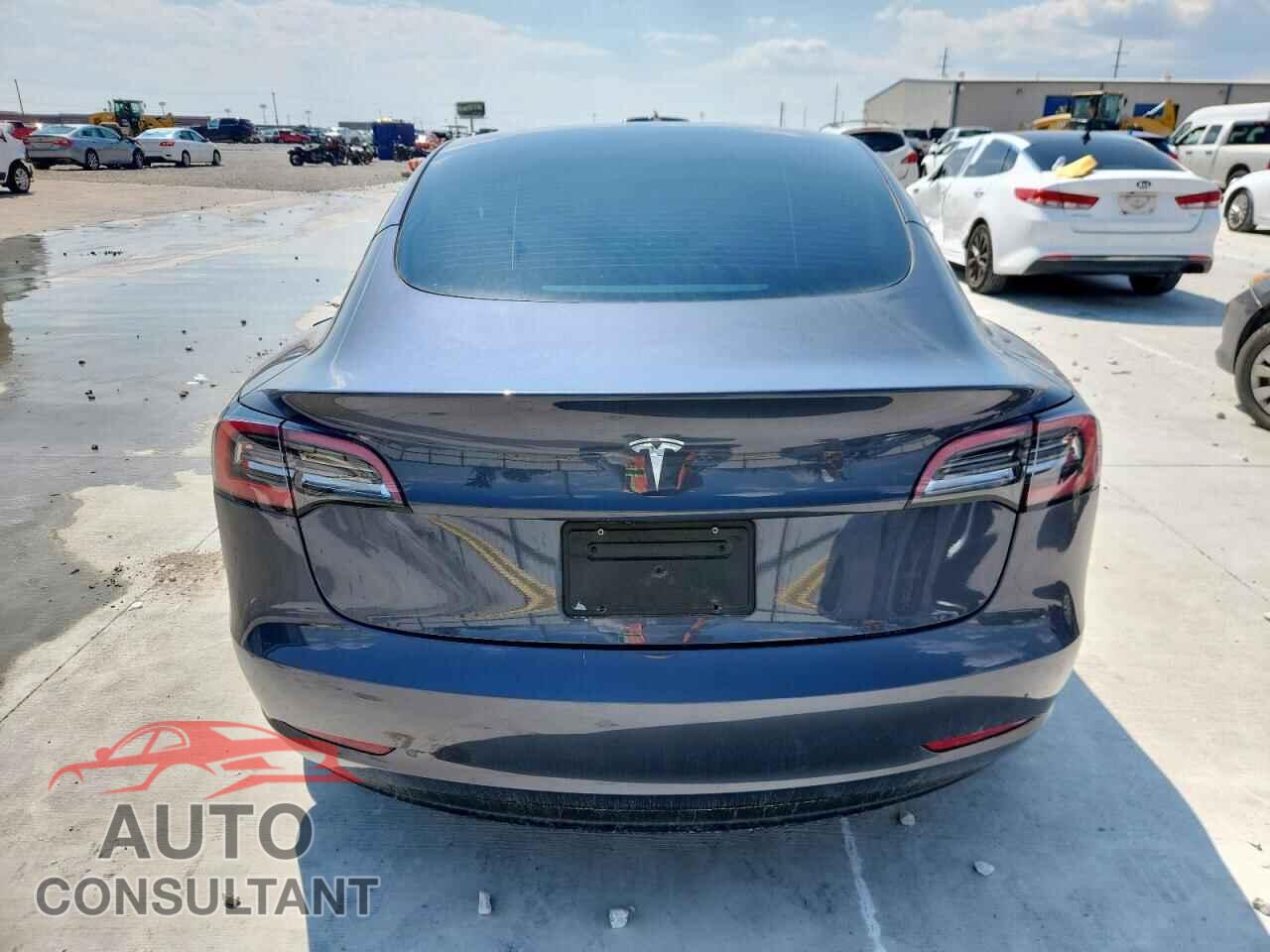 TESLA MODEL 3 2023 - 5YJ3E1EA0PF700358